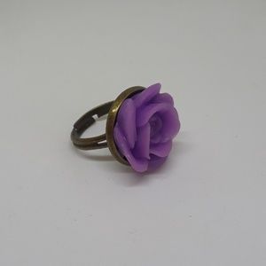 Purple flower ring